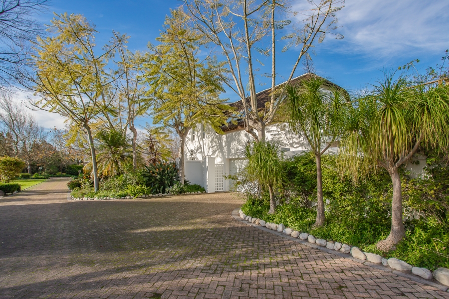 4 Bedroom Property for Sale in Franschhoek Western Cape